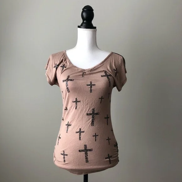 FLAIR | Sheer Back T-shirt - Picture 1 of 5